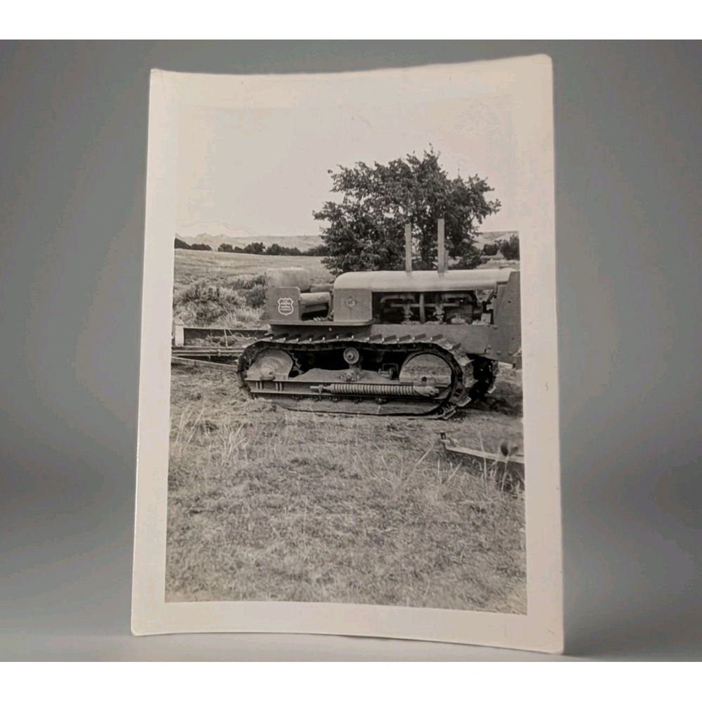 1940 Caterpillar Crawler Tractor Building ND Government Dam Construction Photos - Picture 2 of 11